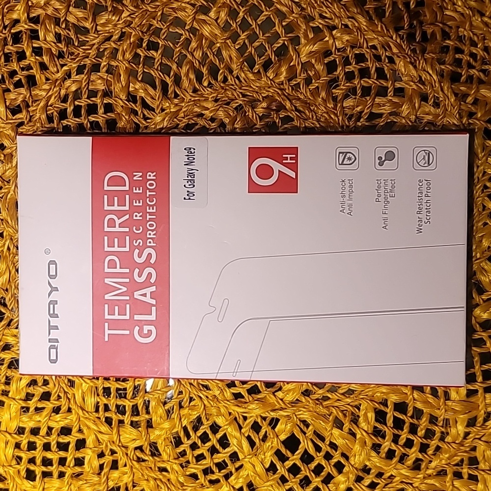 Qitayo Tempered Glass Screen Protector